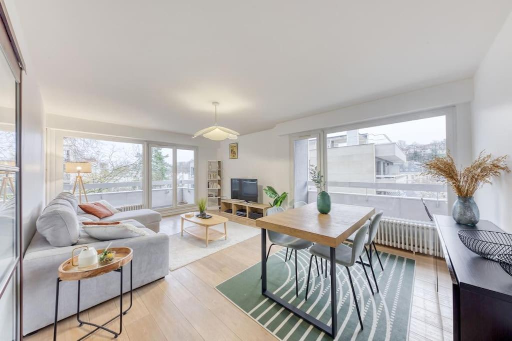 Grand Appartement Spacieux - Proche Paris Sevres Luaran gambar